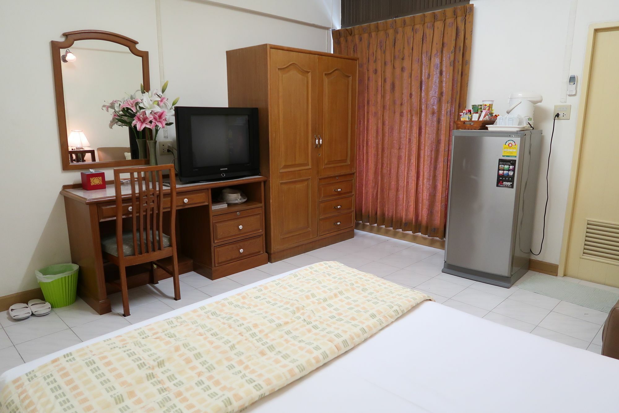 Phawana Sweet Hotel Bangkok Buitenkant foto